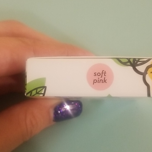 Elizabeth Mott Blush - Picture 2 of 2